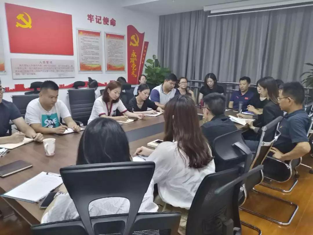 讲课2.jpg