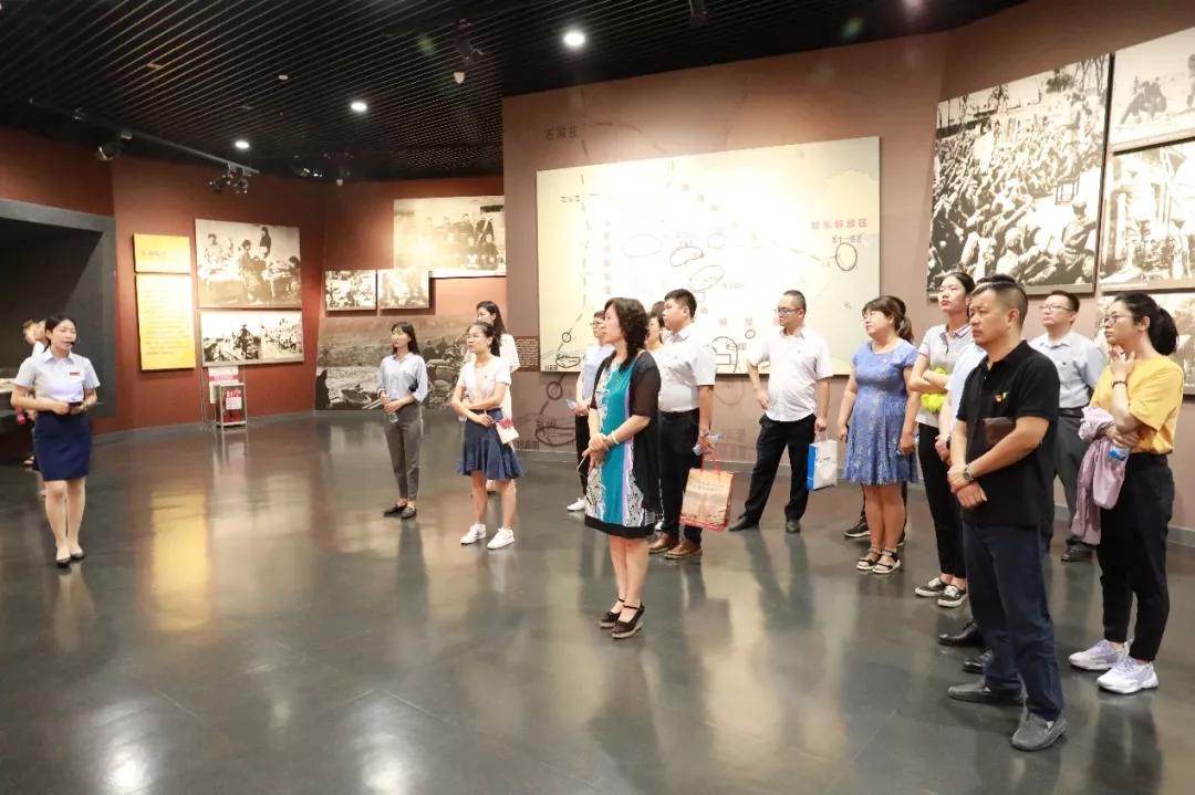 纪念馆3.jpg